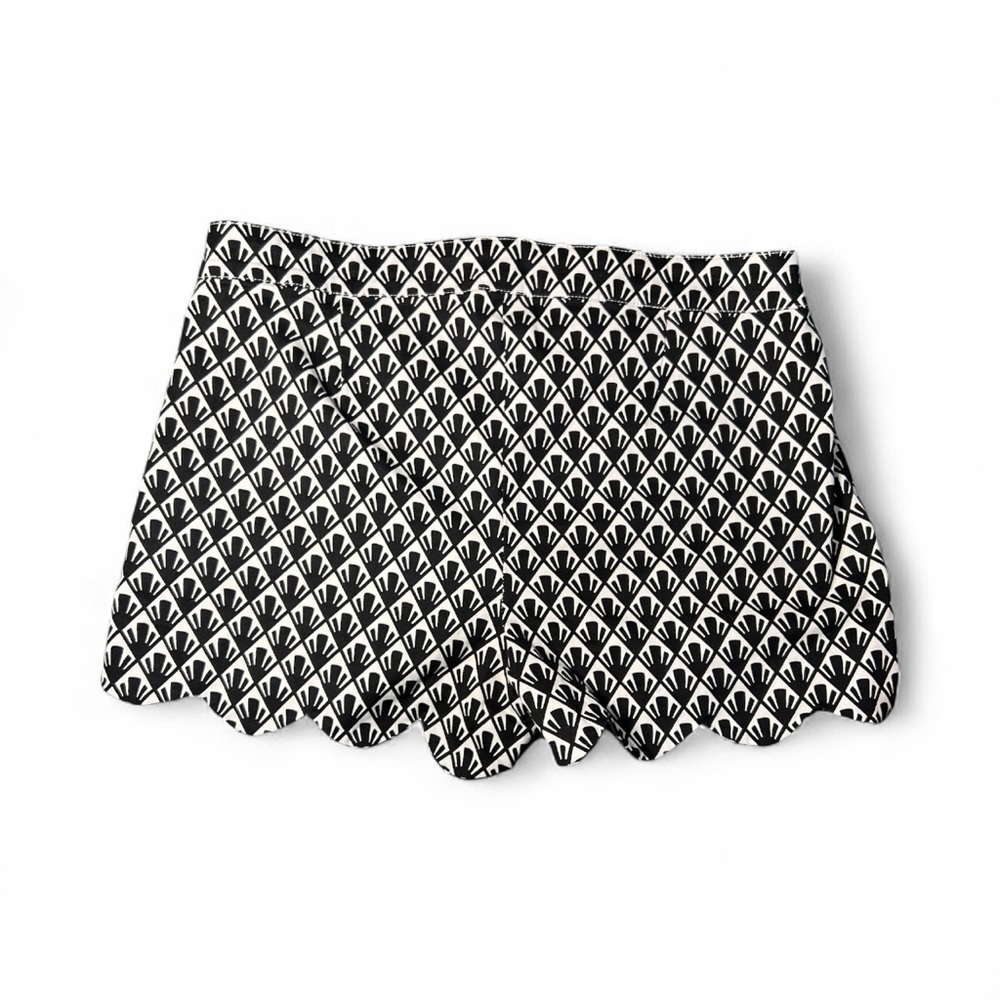 Mud Pie black & white shorts/size L